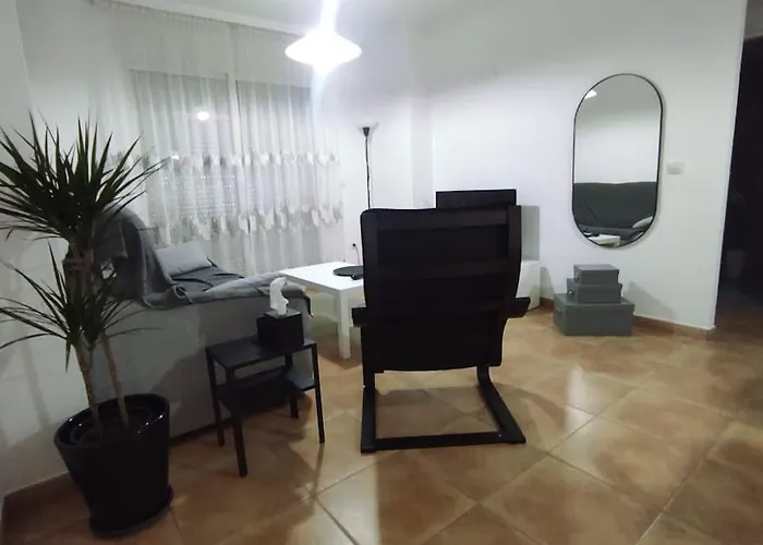Casa Lilia Con Piscina Y Garaje 아파트 *